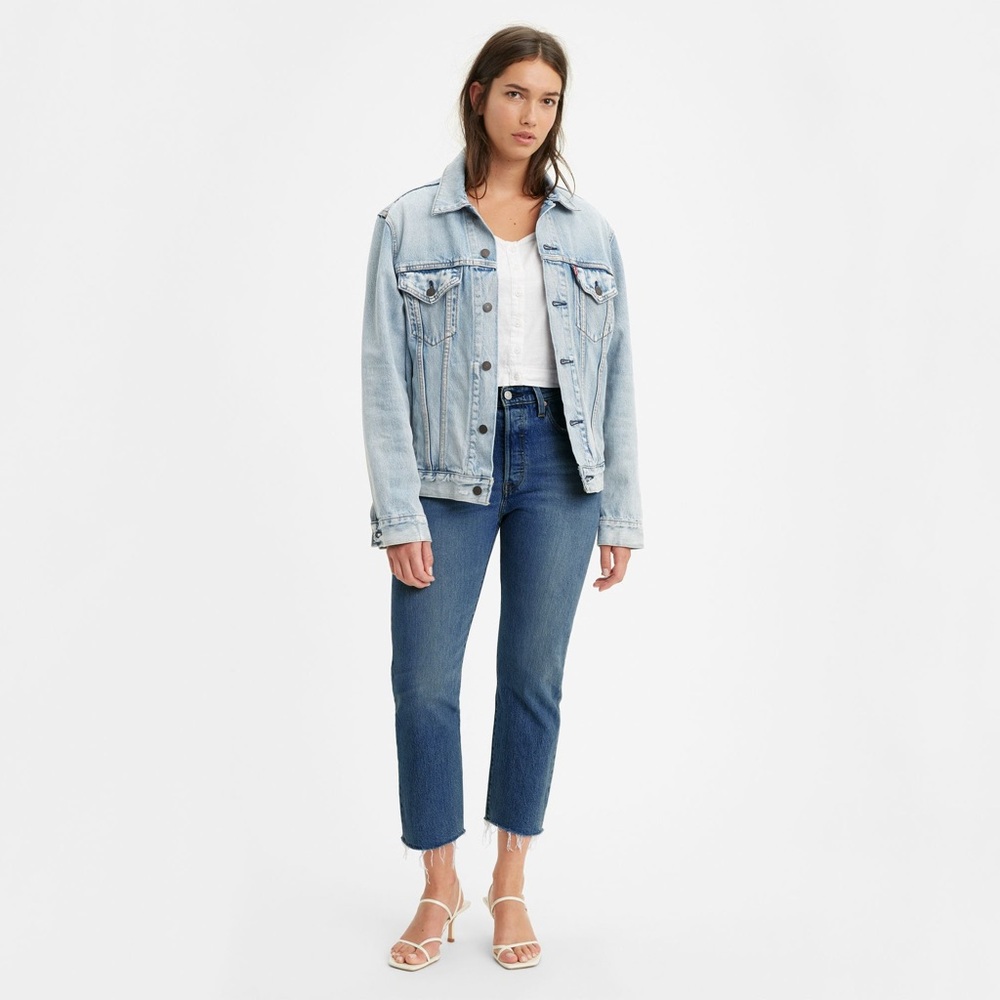 Women’s Levi’s 501 jeans in color Charleston Fun. Good / great condition